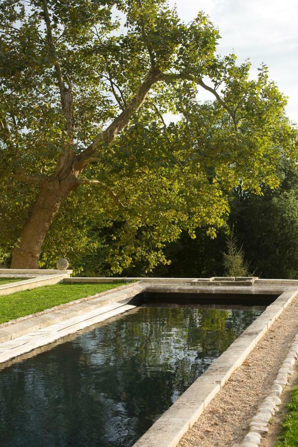 La Clairiere De La Reine Hortense - Pierres D'Histoire Saint-Prix  Exterior foto